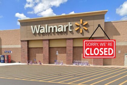walmart closing